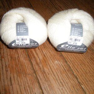 2 Balls Ella Rae Classic Sport 100% Wool Yarn - Color 03 (Cream) - 164 yds ea.